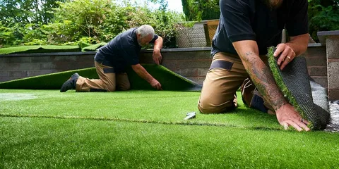 ARTIFICIAl GRASS INSTAllATION