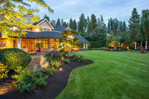 Hardscape vs. Softscape: What’s Best for Your Yard?